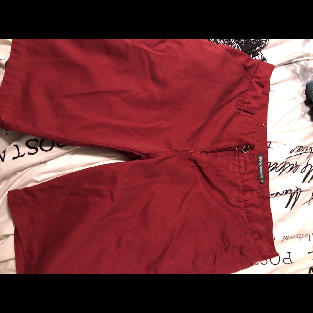 Kickback shorts